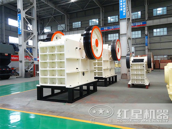 69石頭顎破機廠家，提供現貨，可到場考察
